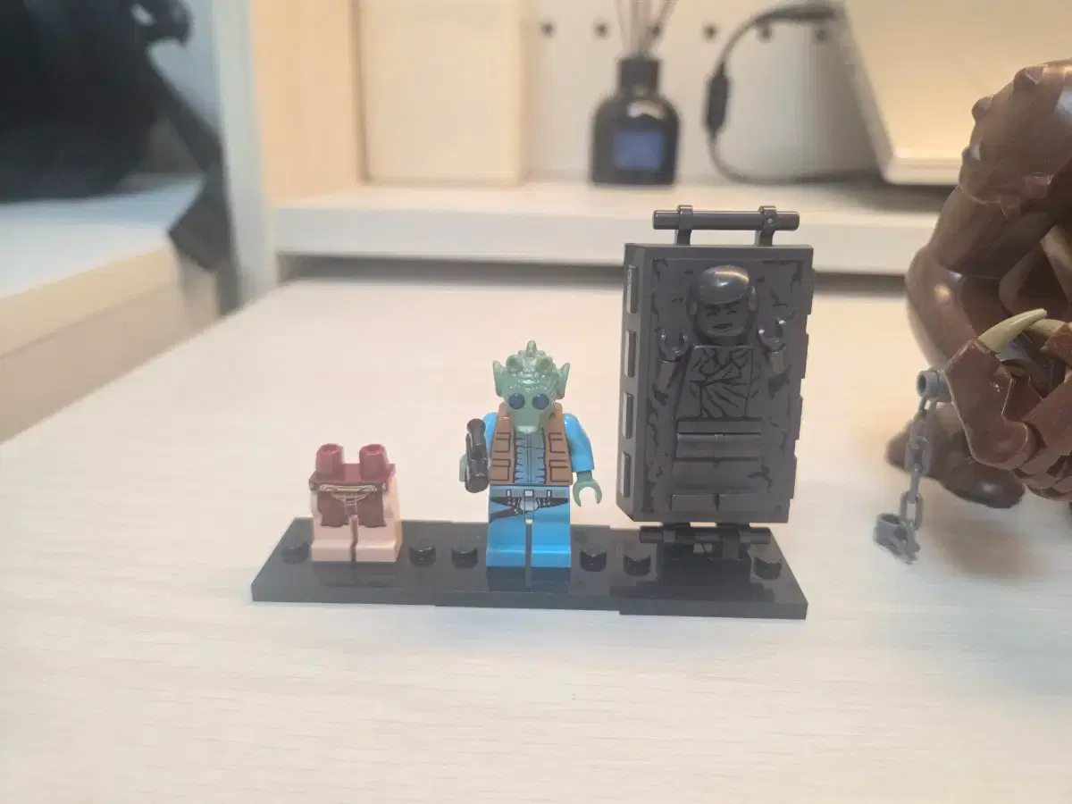 thumbnail-4